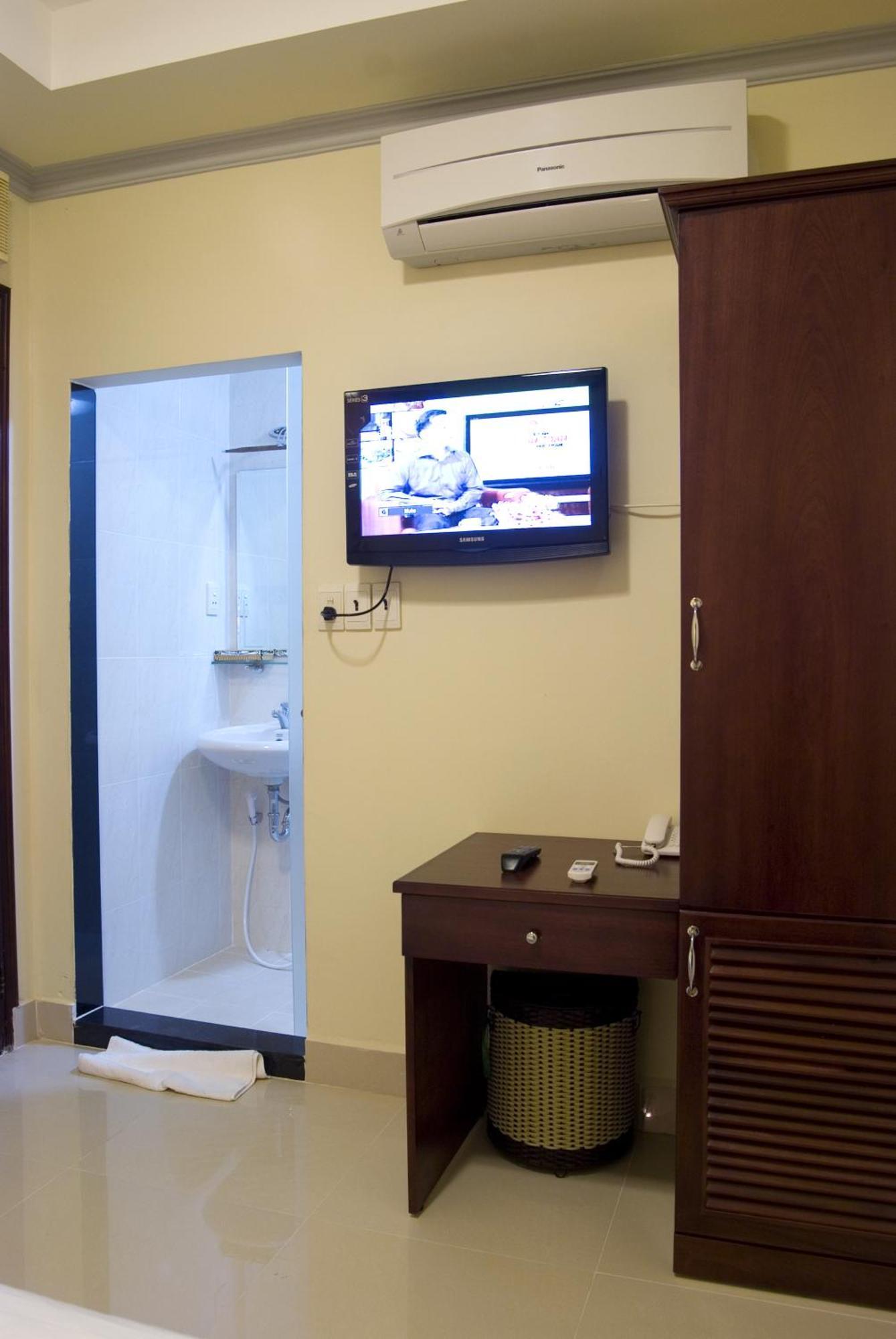 Valentine Luxury Hotel - 31 Bui Vien Street TP. Hồ Chí Minh Ngoại thất bức ảnh