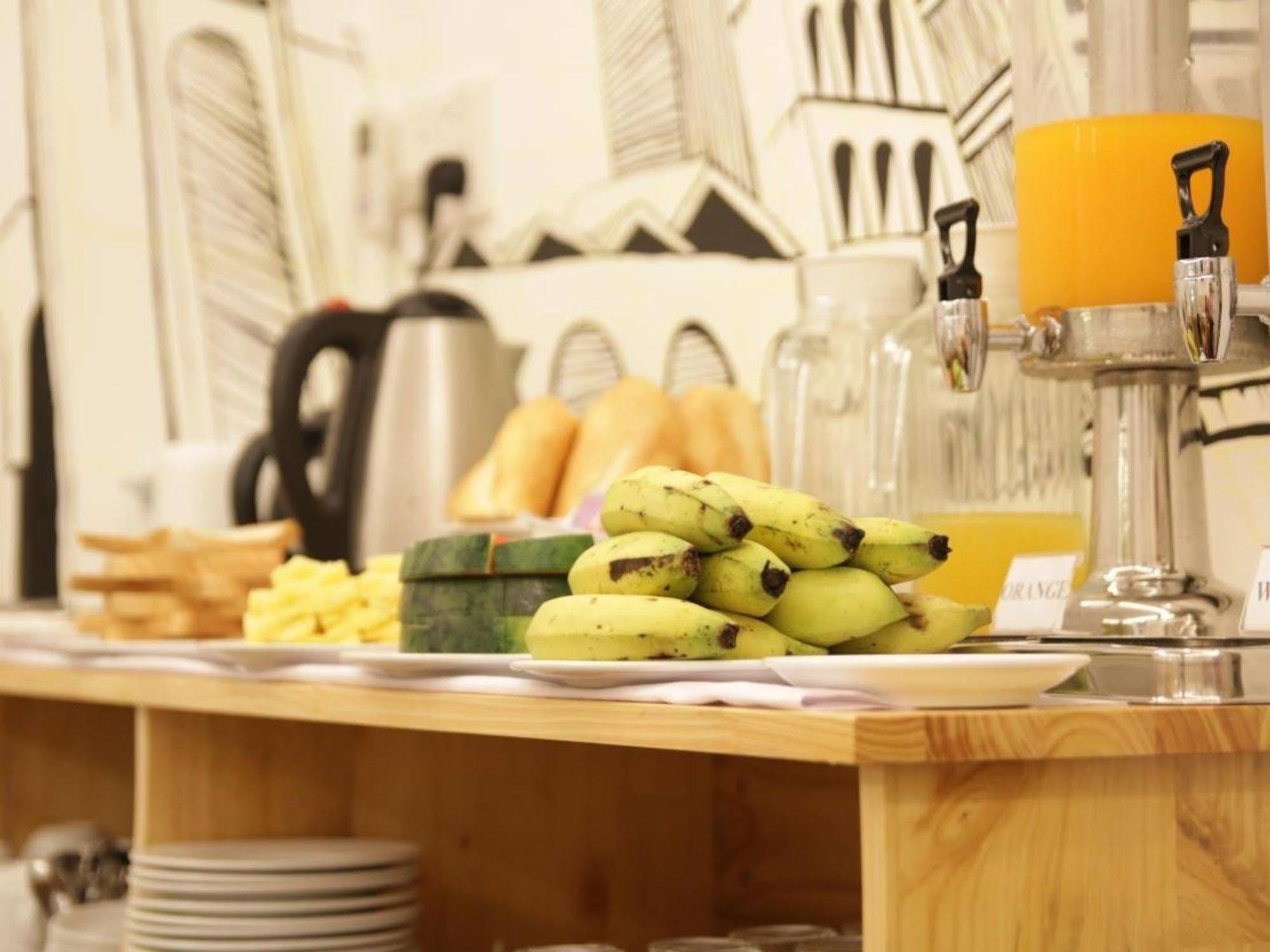 Valentine Luxury Hotel - 31 Bui Vien Street TP. Hồ Chí Minh Ngoại thất bức ảnh