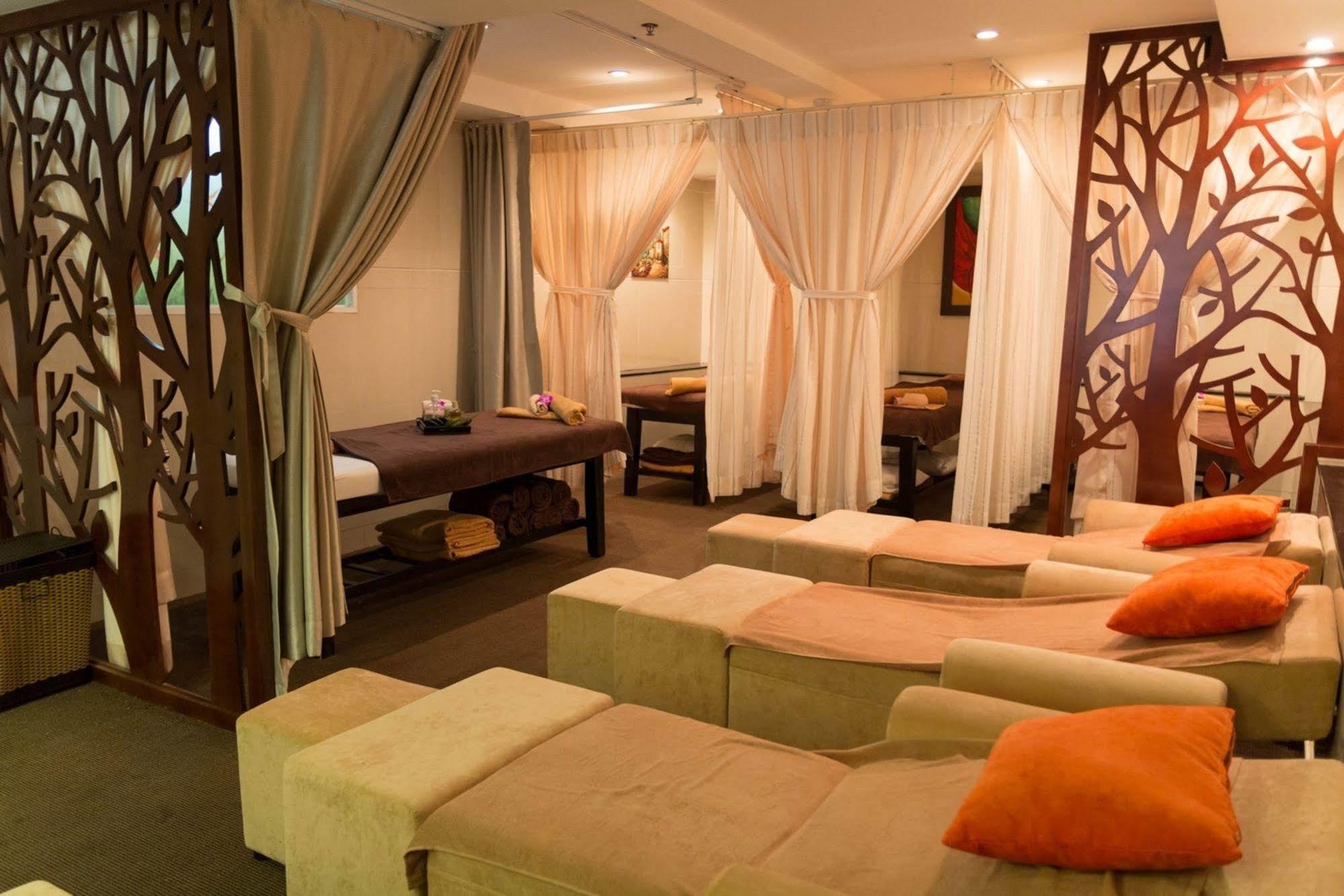 Valentine Luxury Hotel - 31 Bui Vien Street TP. Hồ Chí Minh Ngoại thất bức ảnh