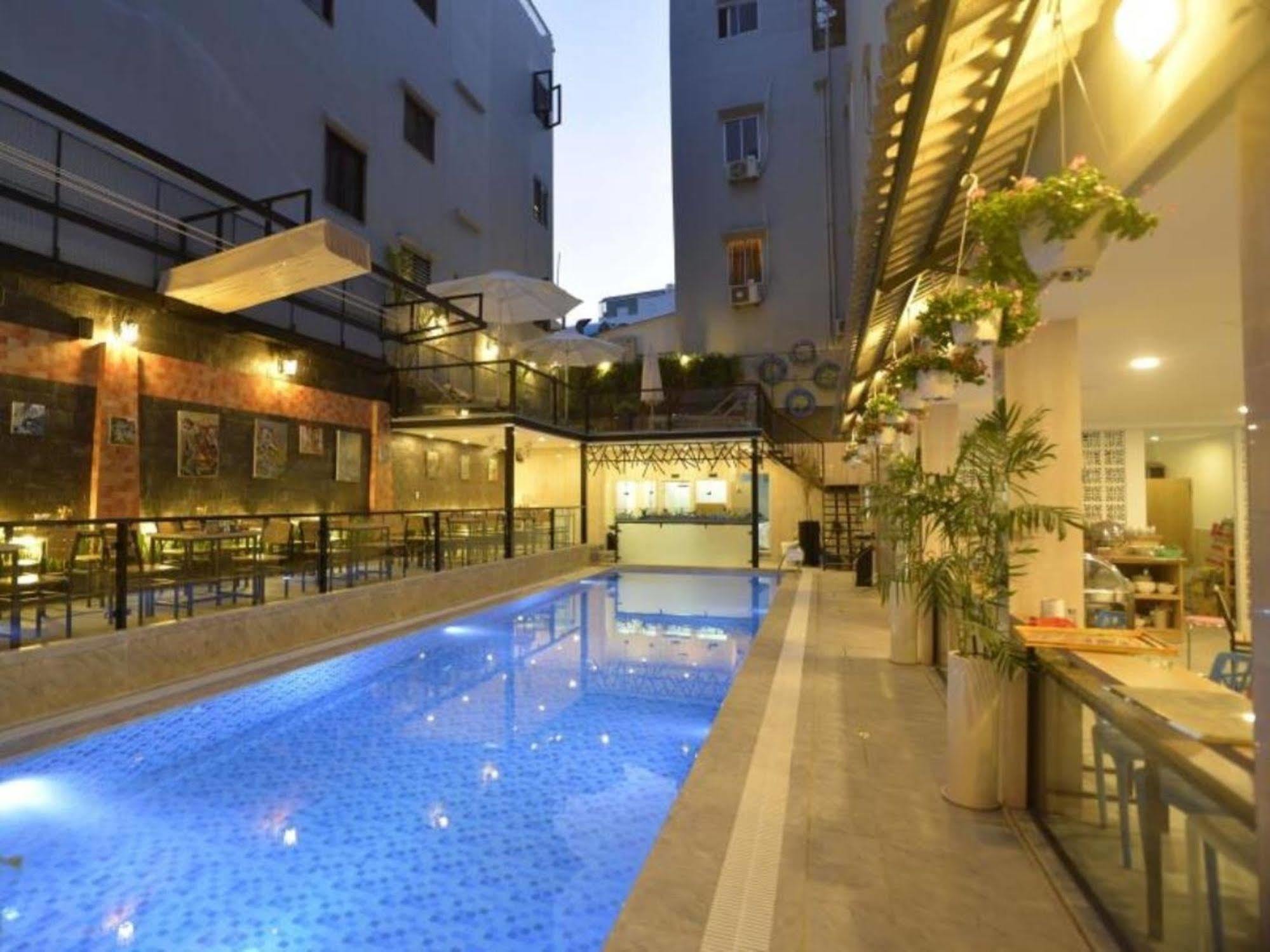 Valentine Luxury Hotel - 31 Bui Vien Street TP. Hồ Chí Minh Ngoại thất bức ảnh